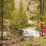 萨斯费卡普拉酒店