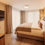 酒店 萨斯费卡普拉酒店 5*