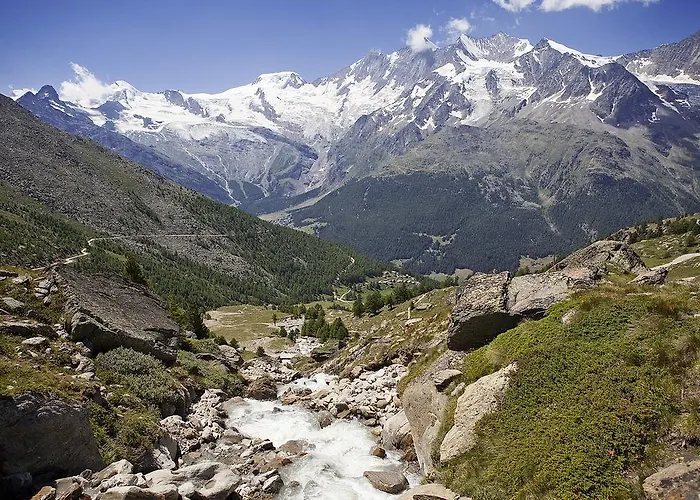 酒店 萨斯费卡普拉酒店