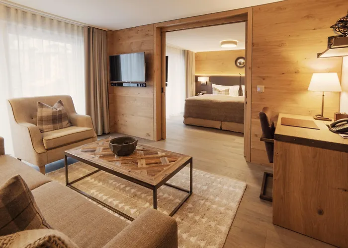 The Capra サース フェー