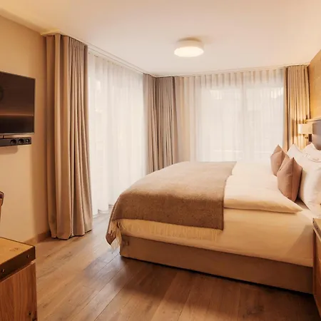 Отель The Capra 5*